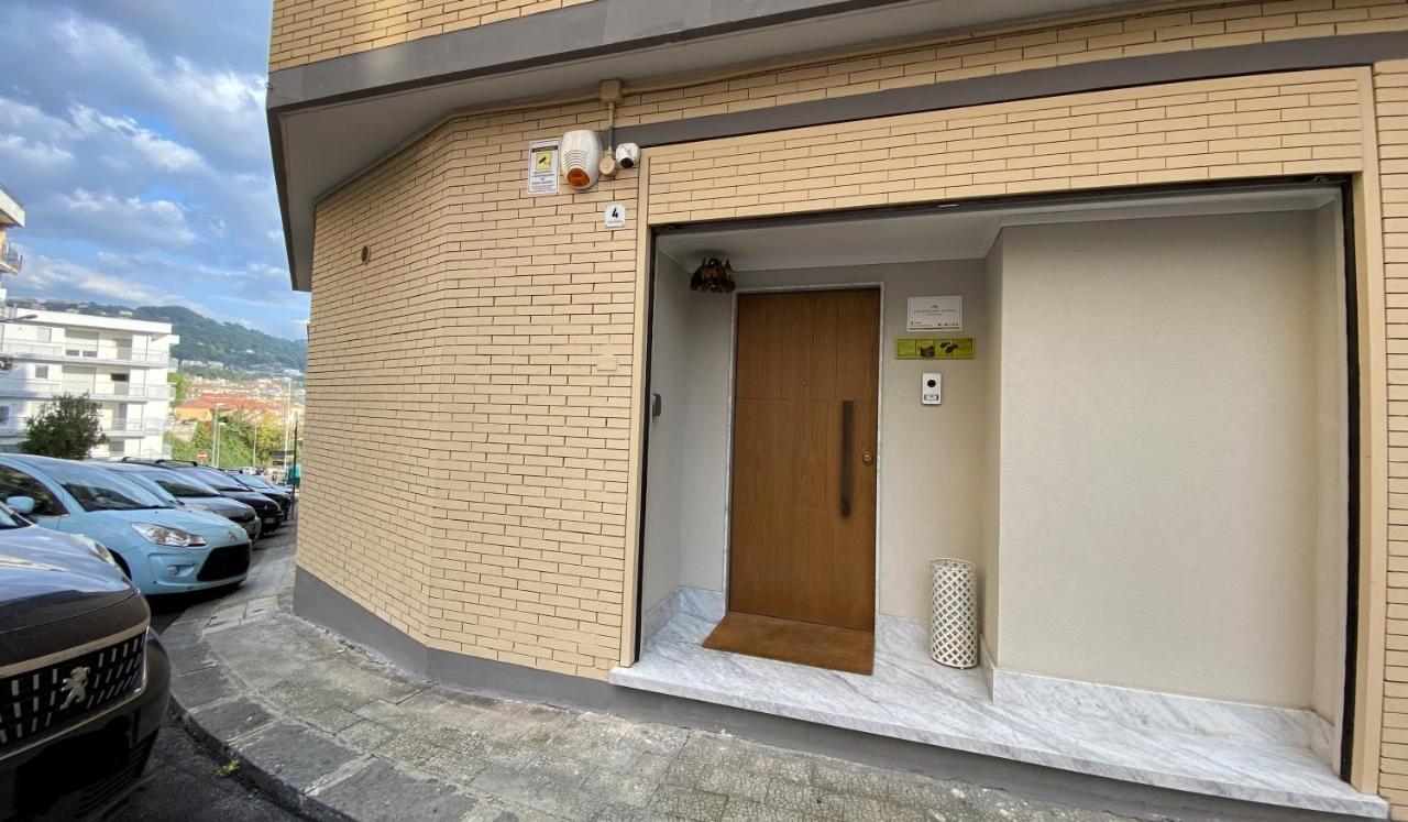 Apartamento Exclusive Loft Salerno Centro Exterior foto